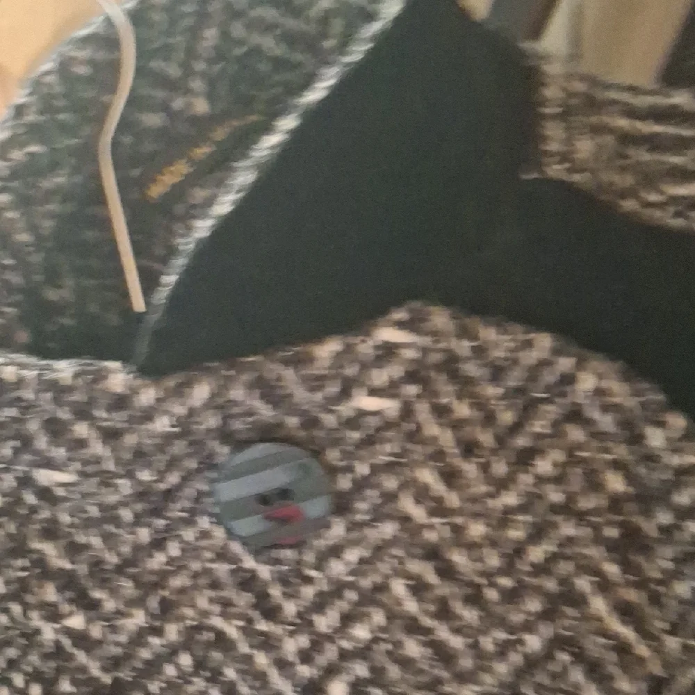 Women's Herringbone Tweed Coat - Black and Gray - Picture 6 of 13